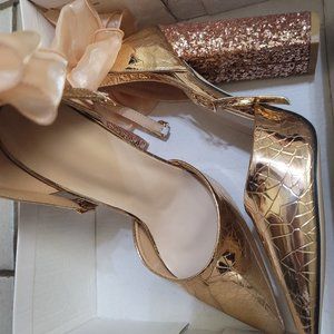 [Brand New] Women shoes / Champagne gold heel / Size EUR 38
